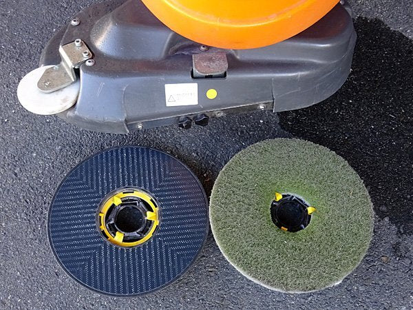TASKI swingo1650 Battery-Powered Automatic Floor Scrubber 65cm [x1243057797]