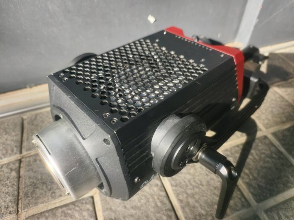 Aputure LS600d Pro LED Light [j1247576539]