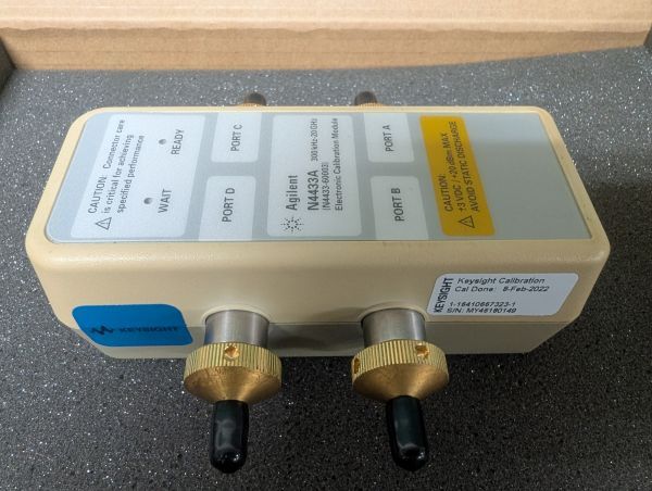 Agilent N4433A Ecal Module 300kHz-20GHz [r1248684118]