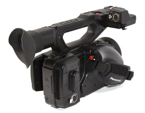 Panasonic AG-UX180 Professional Video Camera [p1208822120]