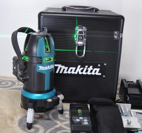 Makita SK507GDN Optical Measuring Instrument with CXT Laser [p1249474756]