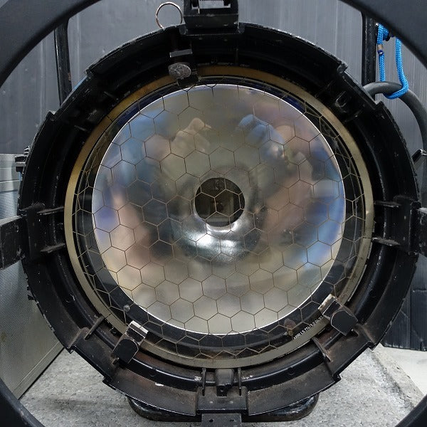 ARRI 4000W SUN 40/25 EB 2.5/4 HMI Ballast Set [q1113349485]