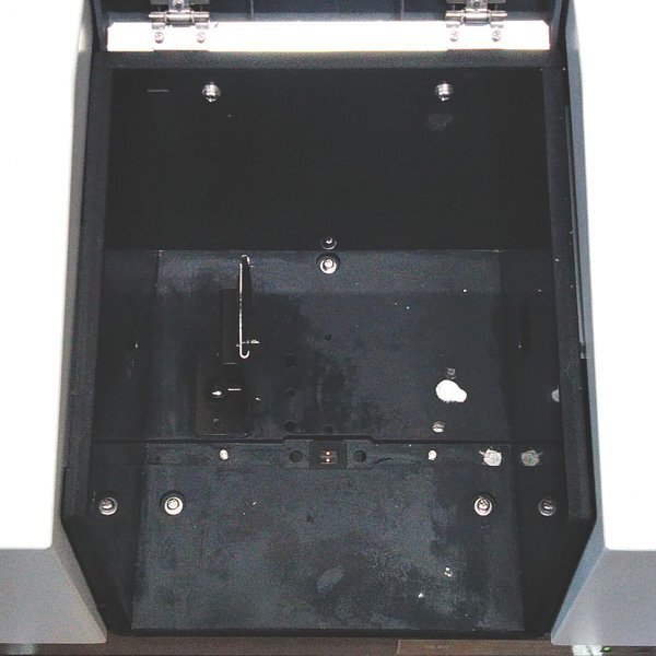 Shimadzu IRAffinity-1 Fourier Transform Infrared Spectrophotometer [b1214131552]