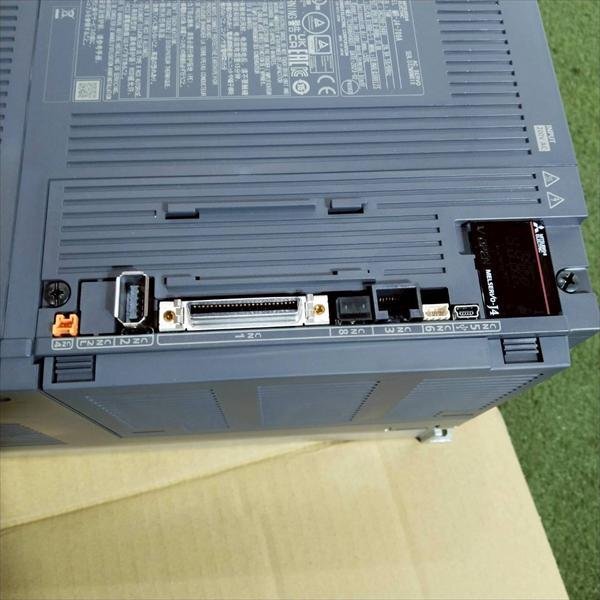 Mitsubishi Electric MR-J4-700A AC Servo Amplifier [m1222824904]