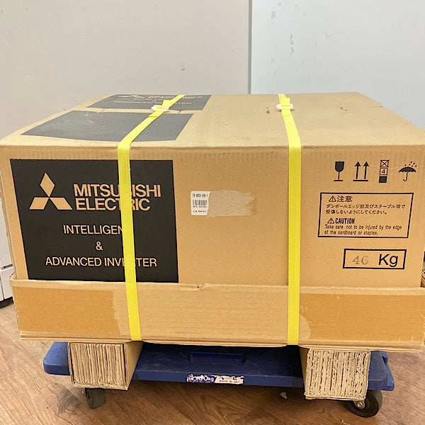 Mitsubishi Electric FR-A820-45K-1 Inverter FREQROL-A800 45kW 3-Phase 200V (open box) [j1239745317]