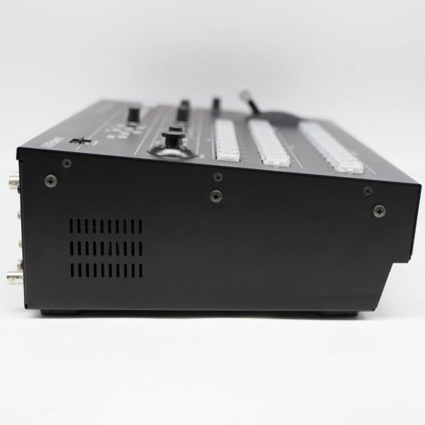Roland V-800HD MKII Multi-Format Video Switcher [1245051915]