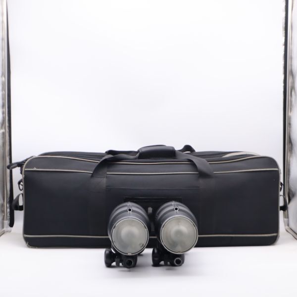Profoto D1 500 Air Studiokit with 2 D1 500Air, Carrying Case, 2 Umbrellas, 2 Stands, 2 AC Cables, 1 Sync Cable, 1 Air Remote, 2 Pins, User Guide [s1246009916]