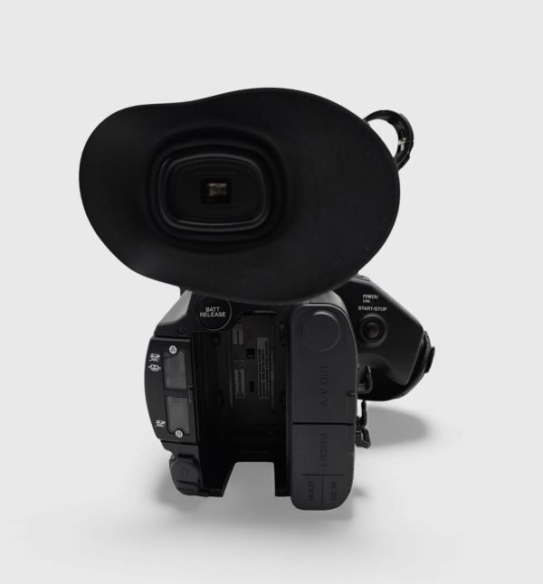 SONY HXR-NX100 NXCAM Camcorder [1214592584]