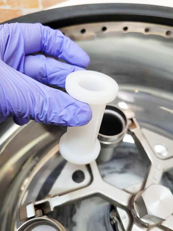 KOKUSAN H-36 Tabletop Centrifuge [m1230057435]