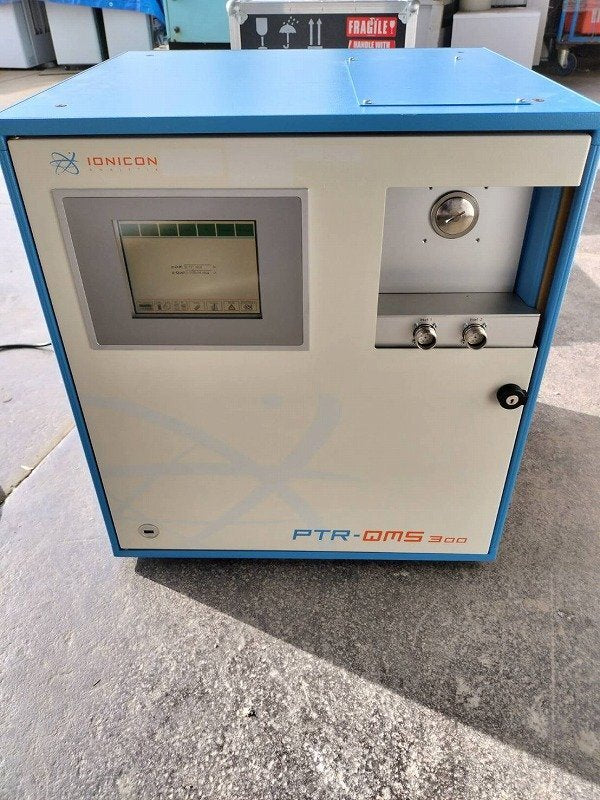 TR8 PTR-QMS 300 Compact Proton Transfer Reaction Mass Spectrometer with Case [x1241977420]