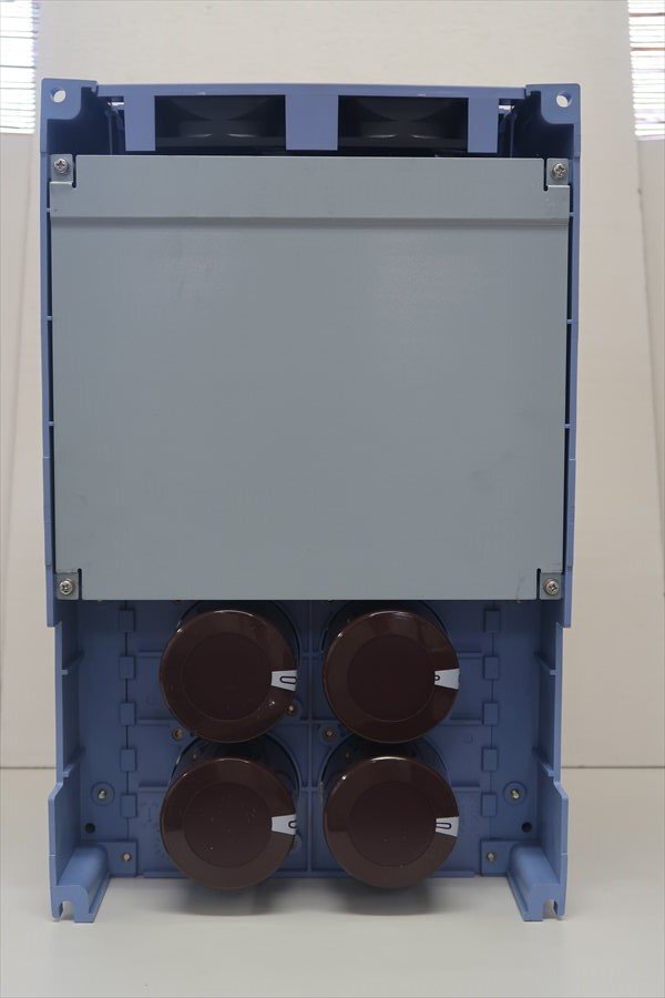 Hitachi Industrial Systems Inc. L300P-185LFRFMA Inverter [v1199824198]