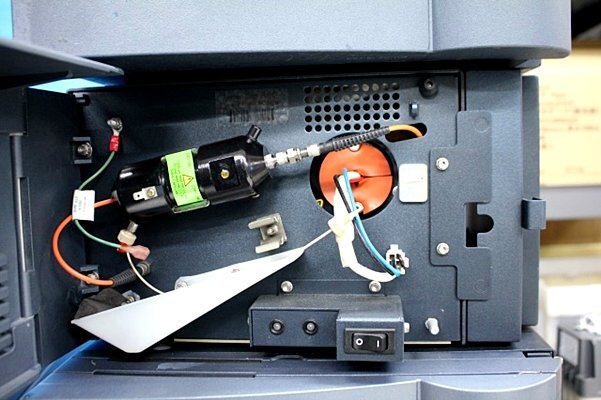 Rika 014 LC/MS High-Performance Liquid Chromatograph [p1189325367]