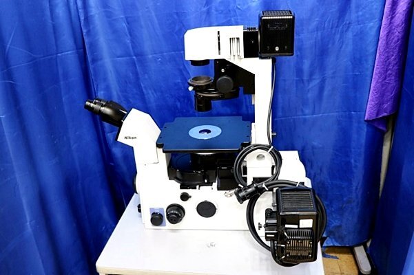 Nikon ECLIPSE TE2000-U Inverted Fluorescence Microscope with DXM1200C Camera [s1191236820]