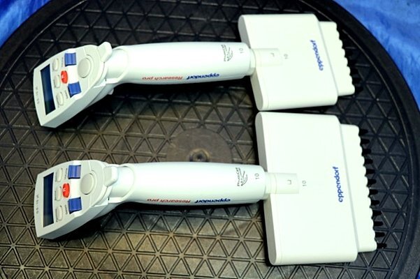 Eppendorf Research Pro Multichannel Pipette Set 20-300uL 5-100uL 0.5-10uL 6 Units [n1235819008]
