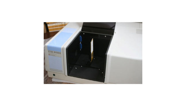 Shimadzu FTIR-8400S Infrared Absorption Spectrum Analyzer [g1213565217]