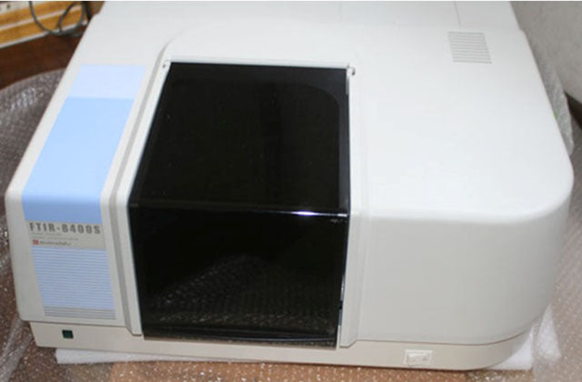 Shimadzu FTIR-8400S Infrared Absorption Spectrum Analyzer [g1213565217]