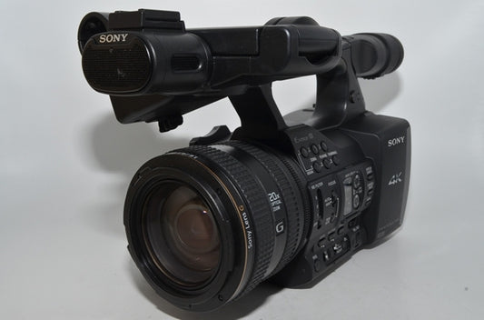 Sony FDR-AX1 Handycam Digital 4K Video Camera [s1234454674]