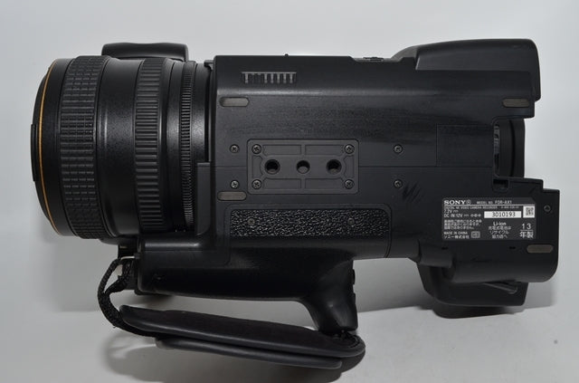 Sony FDR-AX1 Handycam Digital 4K Video Camera [s1234454674]