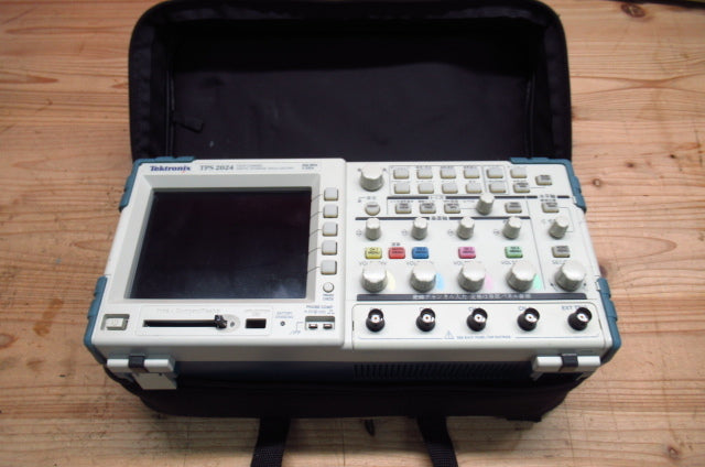 Tektronix TPS2024 Digital Storage Oscilloscope [f1247478284]