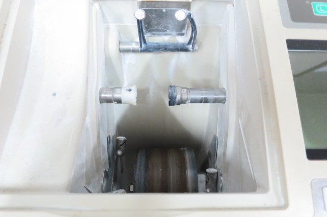 Nidek LE-9000SX Plus Patternless Edger with SSC-330 Saving Chart and Accessories [k1249449225]