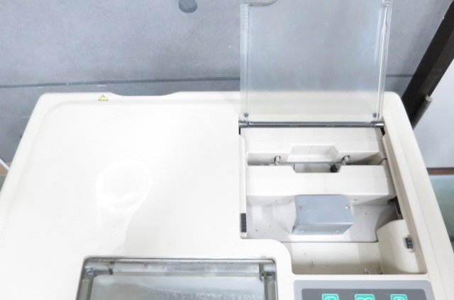 Nidek LE-9000SX Plus Patternless Edger with SSC-330 Saving Chart and Accessories [k1249449225]