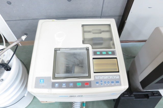 Nidek LE-9000SX Plus Patternless Edger with SSC-330 Saving Chart and Accessories [k1249449225]