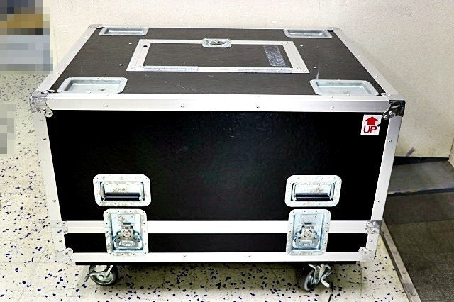 Barco F90-W13 DLP Projector High Brightness 130,000lm Remote Control Interchangeable Lenses Included [p1158325243]
