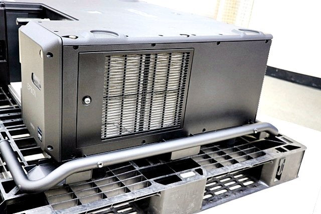 EPSON EB-L25000U LCD Projector High Brightness 25000lm [o1168867246]