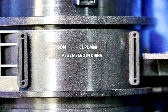 EPSON EB-L1100U LCD Projector 6000 Lumens with Lens Remote Control HDMI Cable WUXGA [l1177928594]