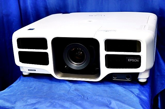 EPSON EB-L1100U LCD Projector 6000 Lumens WUXGA with Lens and Remote Control [l1177933533]