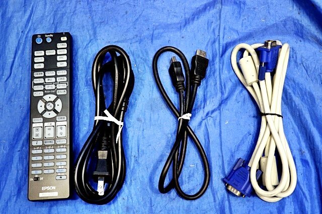 EPSON EB-L1100U LCD Projector 6000 Lumens WUXGA with Lens and Remote Control [l1177933533]