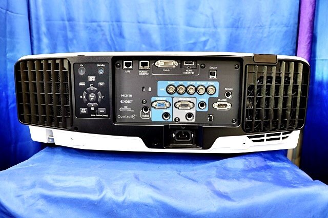 EPSON EB-L1100U LCD Projector 6000 Lumens WUXGA with Lens and Remote Control [d1177943901]