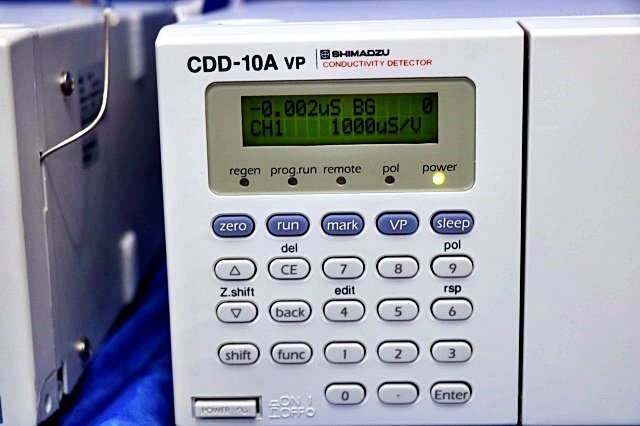 SHIMADZU CDD-10AVP Electric Conductivity Detector & RID-10A Differential Refractive Index Detector [1185883825]