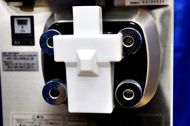 NISSEI NA-9524AE Soft Serve Machine [j1189614164]