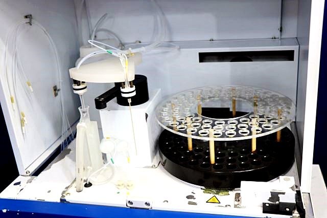 NIC Japan Instruments RA-4500 Mercury Measuring Device [s1194614771]