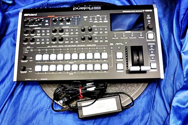 Roland V-160HD Streaming Video Switcher [v1195351543]