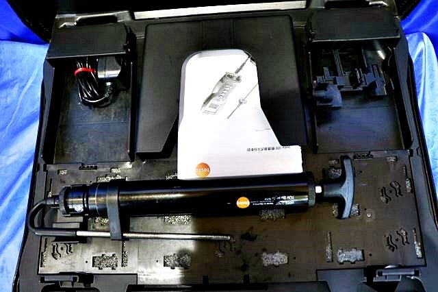 Testo 330-1LL Combustion Exhaust Gas Analyzer [1195325925]