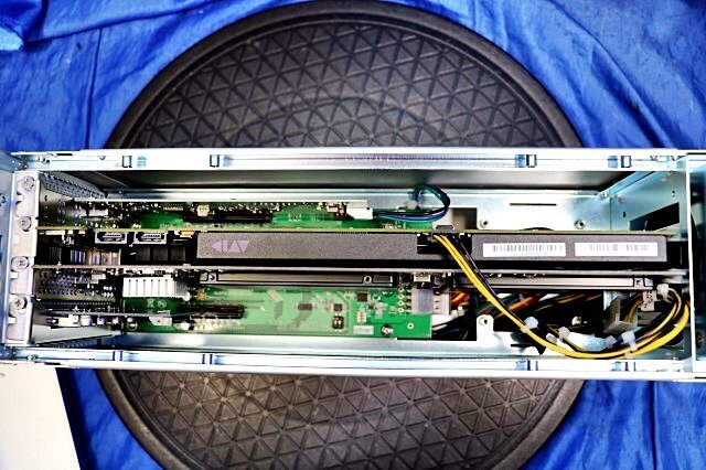 MAGMA ExpressBox 3T Thunderbolt External PCI Express Expansion Box [b1198796245]