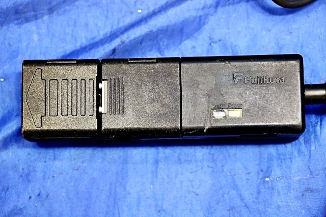 Fujikura HJ-S03 Optical Fiber Fusion Splicer with Case and Accessories [h1199437769]