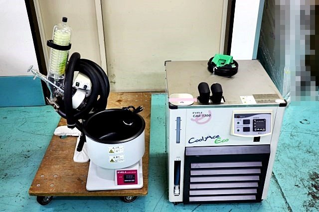 EYELA CAE-1300AT Cooling Water Circulator with N-1100 Rotary Evaporator and OSB-2000 Oil Bath [w1201771550]