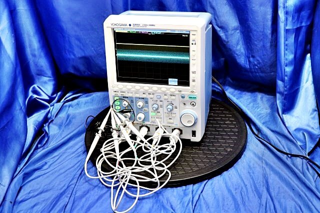 YOKOGAWA DLM2054 Mixed Signal Oscilloscope 4 Channel 500MHz 2.5GS/s with 4 Passive Probes [p1203208543]