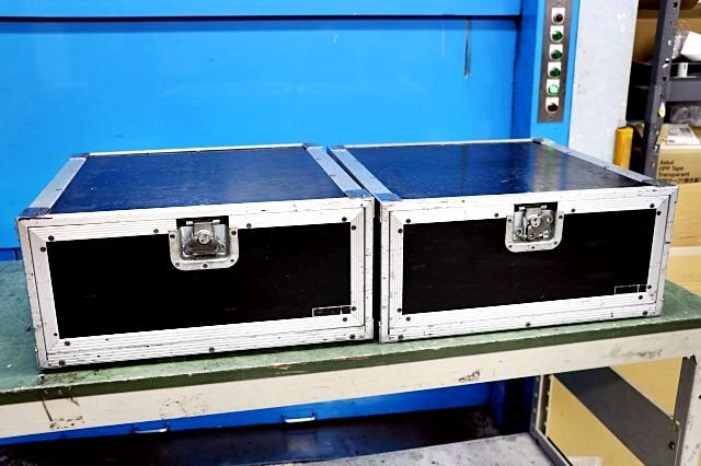 d&b audiotechnik D12 Power Amplifier Set with Rack Case PA Audio Equipment [d1204212450]