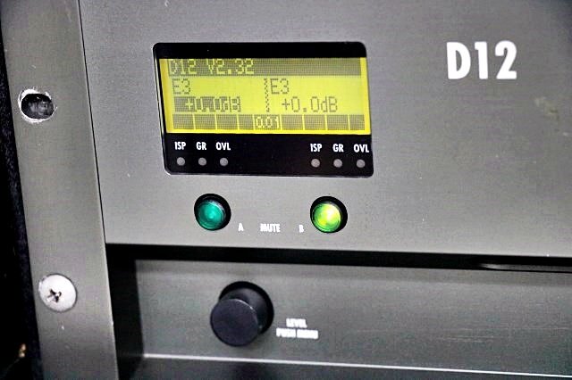 d&b audiotechnik D12 Power Amplifier with Rack Case [1204188817]