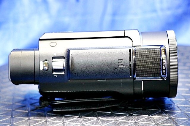 Sony Handycam FDR-AX60 4K Video Camera Recorder [d1205683440]