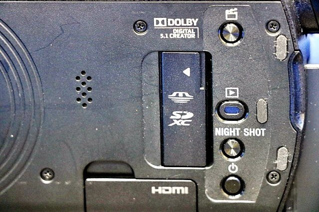 Sony Handycam FDR-AX60 4K Video Camera Recorder [d1205683440]