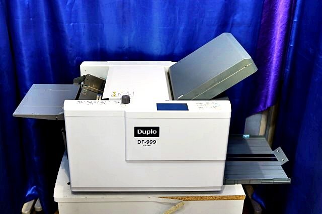 Duplo DF-999 Duplofolder Paper Folding Machine (as-is) [w1207439196]