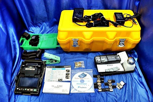 Fujikura CT-30 Optical Fiber Fusion Splicer with Holder, Manual & Case [g1208336795]
