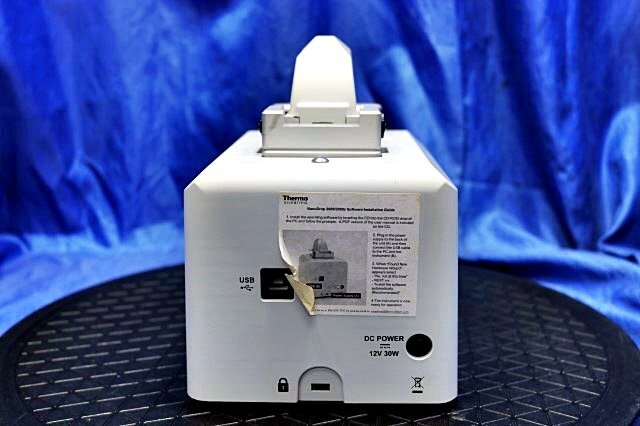 Thermo Scientific NanoDrop 2000 Spectrophotometer Full Spectrum Ultra-Trace Measurement With AC Adapter [f1208589838]