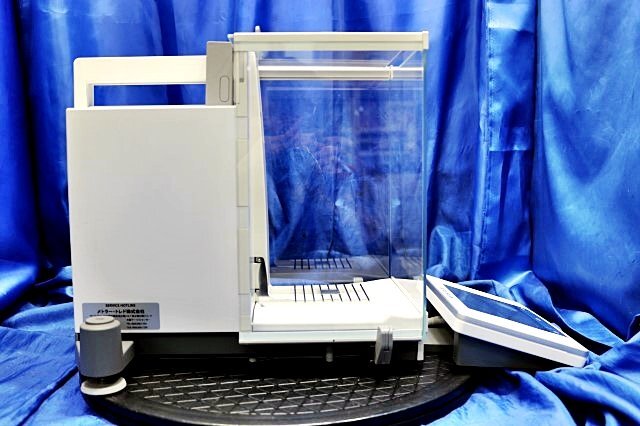 METTLER TOLEDO XS Analytical Balance XSE204V with Printer RS-P42 and Software 220g 0.1mg [b1209186942]