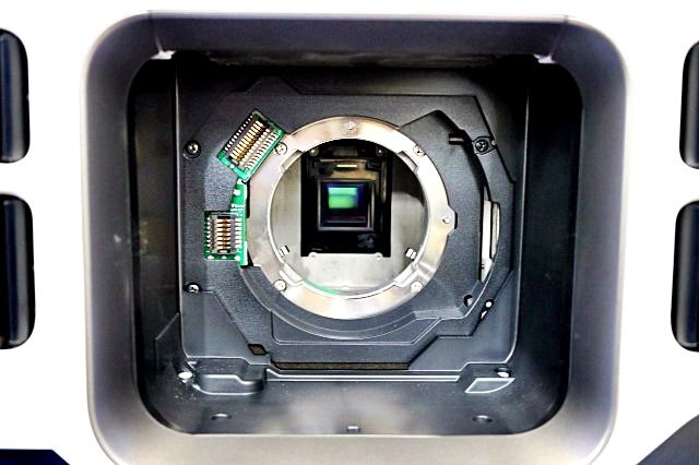 Epson EB-L1100U Laser LCD Projector 6000 Lumens WUXGA [t1209436689]